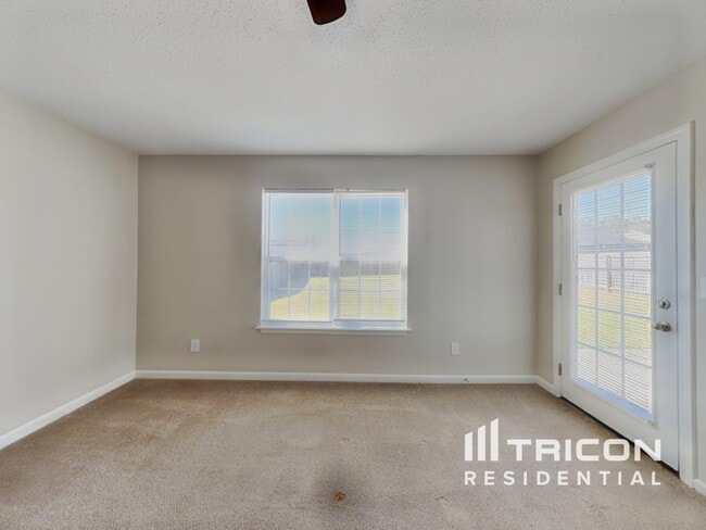 5040 Liberty Hall Cir in Winston-Salem, NC - Building Photo - Building Photo