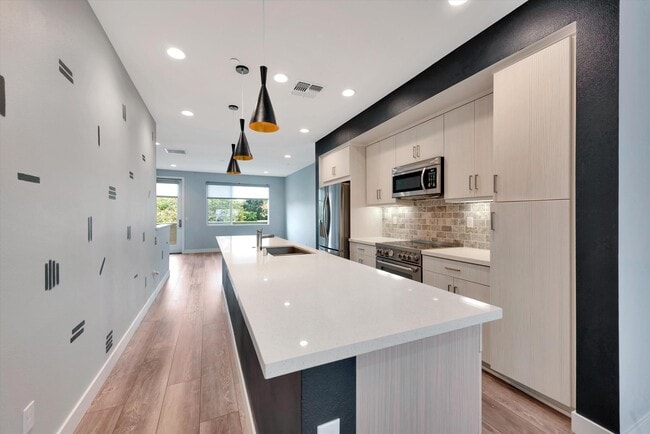 property at 109 Uptown Cir