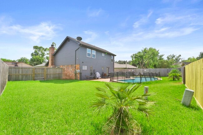 707 Land Grant Dr in Richmond, TX - Building Photo - Building Photo