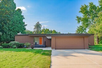 5813 Anchorage Ave in Madison, WI - Building Photo - Building Photo