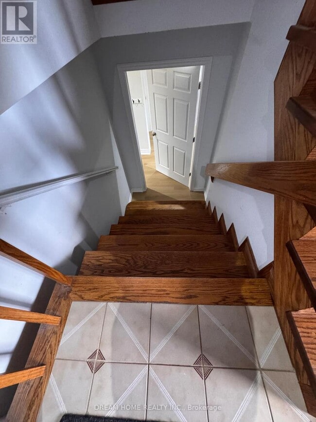 2838 Kingsberry Crescent in Mississauga, ON - Building Photo - Building Photo