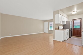 1314 Euclid St, Unit 05 in Santa Monica, CA - Building Photo - Building Photo