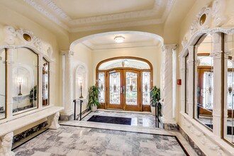 1320-1380 Lombard in San Francisco, CA - Building Photo - Building Photo