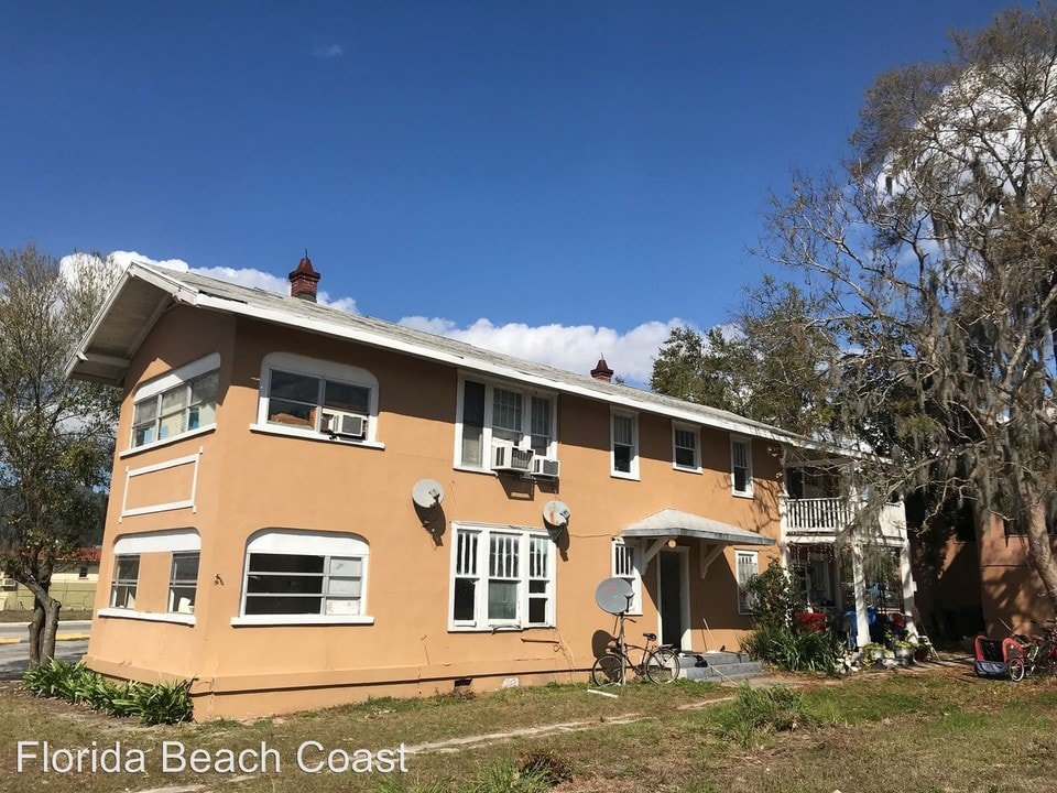 720 6th St NW in Winter Haven, FL - Building Photo