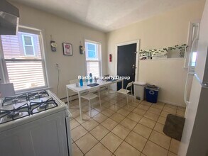 87 Hillside St, Unit 3 in Boston, MA - Building Photo - Building Photo