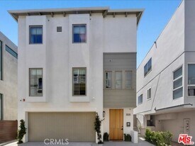 505 Bayview Dr in Manhattan Beach, CA - Building Photo