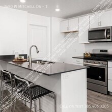 3480 W Mitchell Dr in Lehi, UT - Building Photo - Building Photo