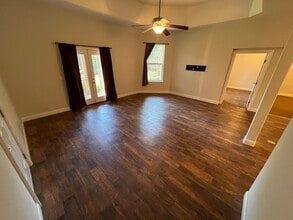 10653 Douglas Ln in Nevada City, CA - Building Photo - Building Photo