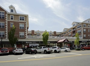 Towne Center at Englewood in Englewood, NJ - Building Photo - Building Photo
