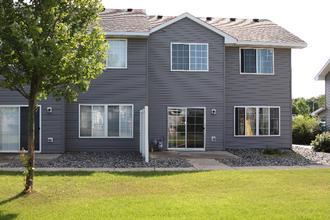 301 8th Ave W in Osakis, MN - Building Photo - Building Photo
