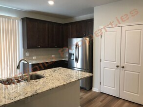 2915 Great Lawn Rd in Apex, NC - Building Photo - Building Photo
