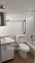 1942 Passaic Ave in Ft. Myers, FL - Building Photo - Building Photo