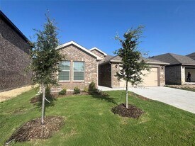 2039 Liberty Crossing Ave in Royse City, TX - Building Photo