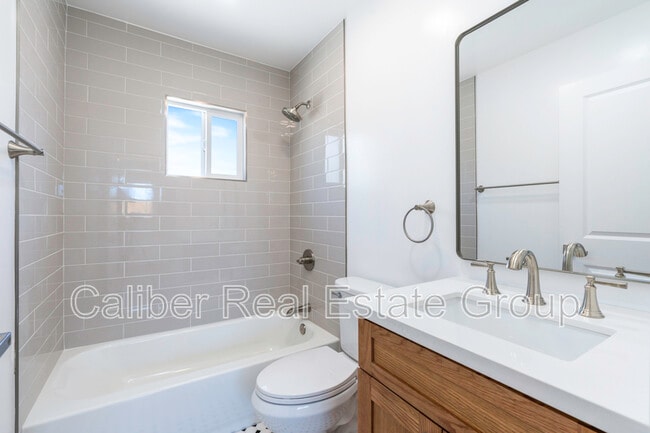 478 N Pine St in Orange, CA - Building Photo - Building Photo