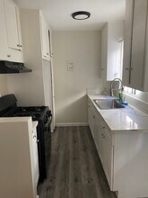 626 E Chevy Chase Dr, Unit 03 in Glendale, CA - Foto de edificio - Building Photo