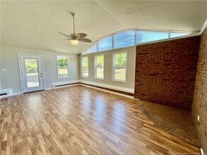 621 Welsh Pl in Fayetteville, NC - Foto de edificio - Building Photo