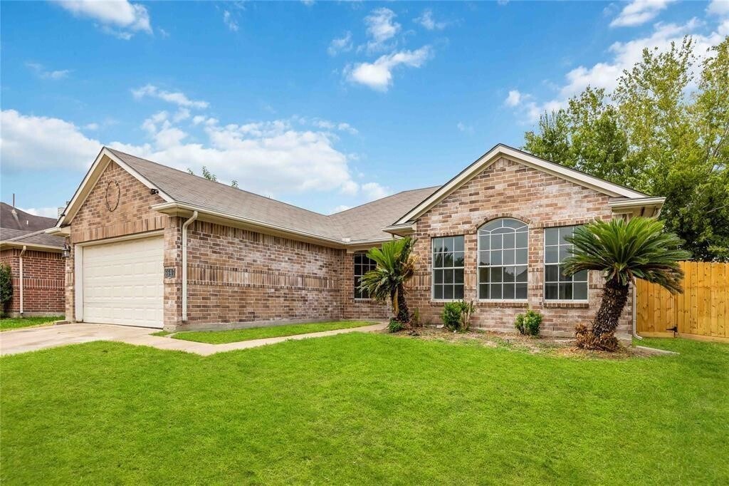6647 Amberfield Ln in Katy, TX - Building Photo