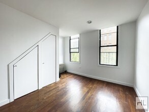 FRANKLIN AVENUE / Spacious Crown Heights S in Brooklyn, NY - Building Photo - Building Photo