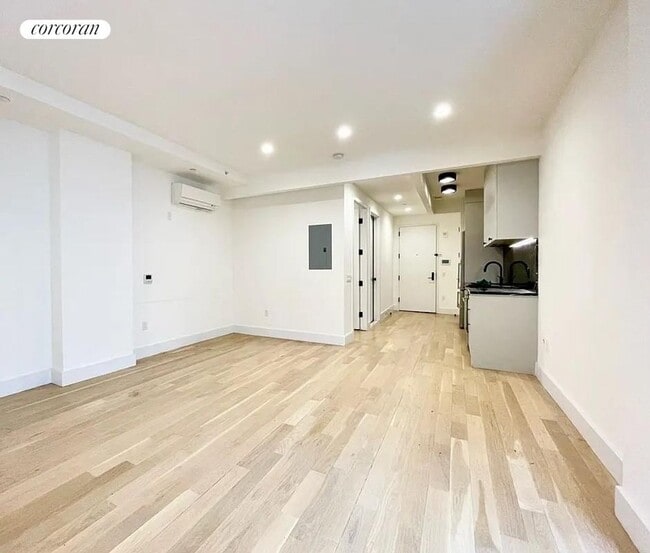 property at 260 Gold St
