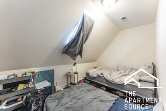 3047 N Kimball Ave, Unit 3 in Chicago, IL - Building Photo - Building Photo