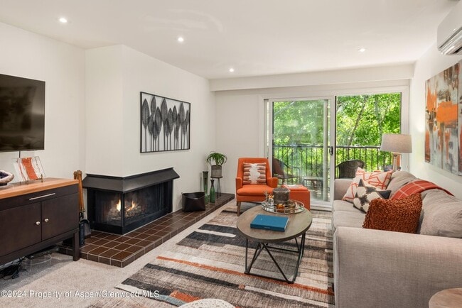 property at 205 E Durant Ave