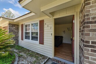 407 Simpson St in Hinesville, GA - Building Photo - Building Photo