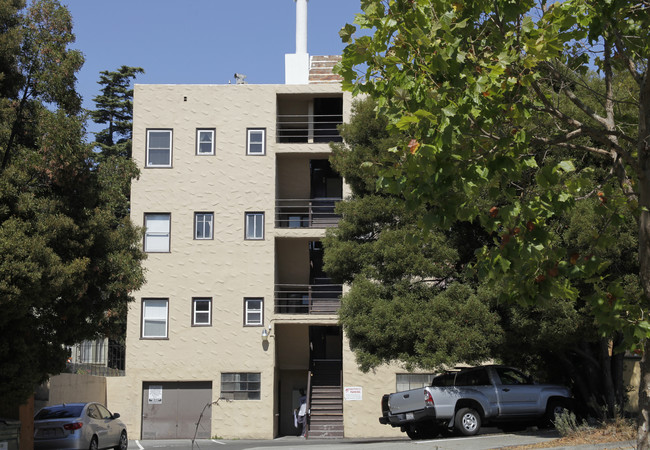 3750 Park Blvd in Oakland, CA - Building Photo - Building Photo