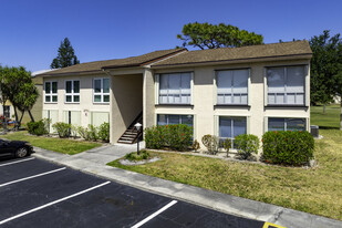 The Nineteenth Hole Condominiums Apartments