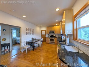 65 Medford St in Medford, MA - Building Photo - Building Photo