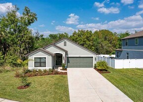 9302 46th Ct E in Parrish, FL - Building Photo