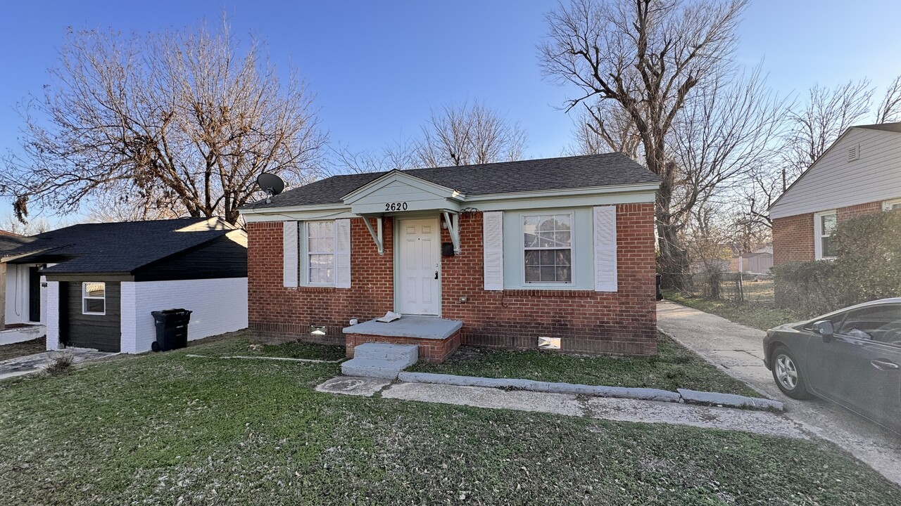 2620 NE 19th St in Oklahoma City, OK - Building Photo