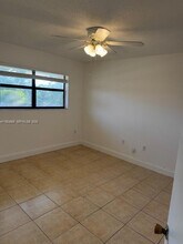 12960 SW 66th Ln in Miami, FL - Building Photo - Building Photo