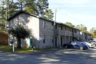 Marilyn Street Apartments in Goose Creek, SC - Foto de edificio - Building Photo