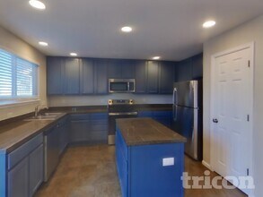 7406 Bentwater Dr in Fountain, CO - Building Photo - Building Photo