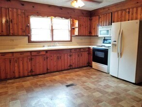 2084 Brockton Rd in Jefferson, GA - Building Photo - Building Photo
