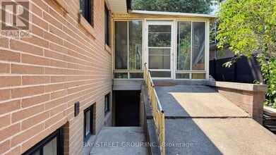 112-112 Citation Dr in Toronto, ON - Building Photo - Building Photo