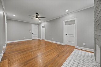 522 W Ferry St in Buffalo, NY - Building Photo - Building Photo