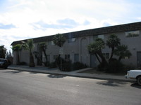 Westchester Townhouses in Bakersfield, CA - Foto de edificio - Building Photo