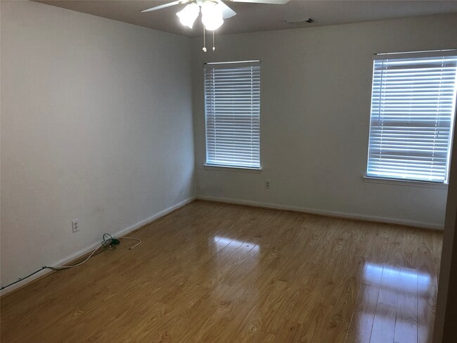 property at 8531 Ashford Green Ln