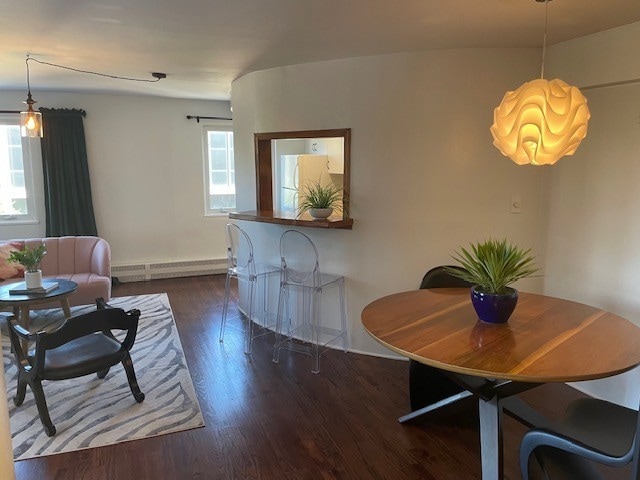 700 W Bittersweet Pl in Chicago, IL - Foto de edificio - Building Photo