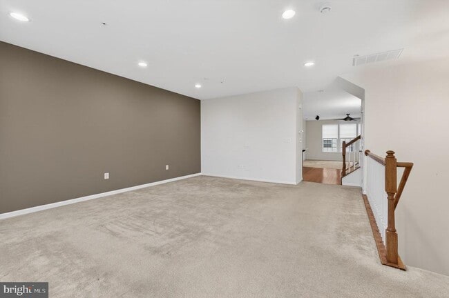 property at 8129 Greenbelt Station Pkwy