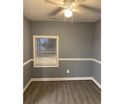 6504 Armstrong Ave in Baltimore, MD - Building Photo