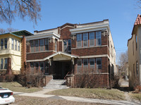 2513 Emerson Ave S in Minneapolis, MN - Foto de edificio - Building Photo