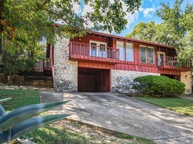 2606 Carnarvon Ln in Austin, TX - Building Photo