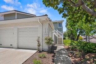 13378 Tiverton Rd in San Diego, CA - Building Photo