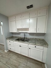1605 E 26th St in Jacksonville, FL - Building Photo - Building Photo
