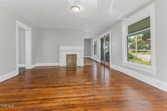 417 W Main St in Greeneville, TN - Building Photo - Building Photo