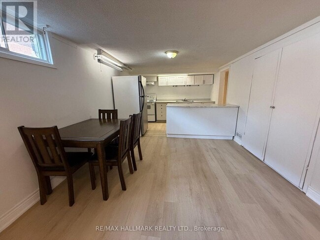 property at 25 Richardson Dr