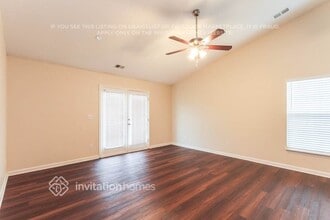 2097 Chapel Creek Rd in Concord, NC - Foto de edificio - Building Photo