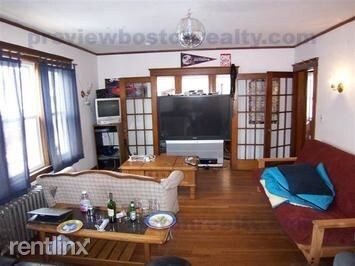 90 Harriet St-Unit -APT# Left in Boston, MA - Building Photo